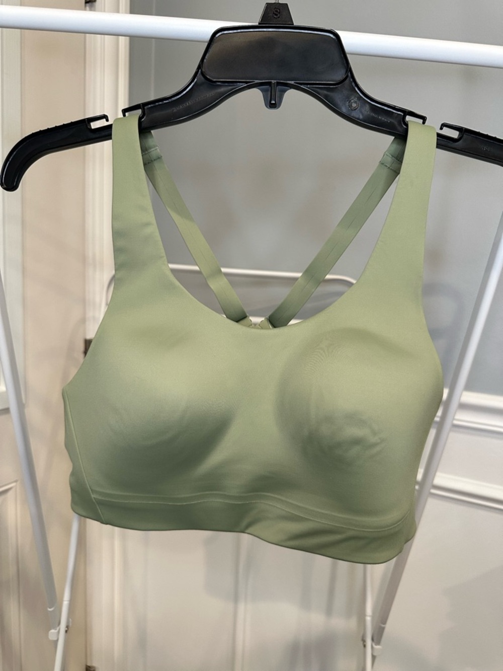 NWT Athleta Sage Green Advance Sports Bra